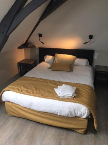 فندق Le Relais Saint-Quentin-les-Anges المظهر الخارجي الصورة